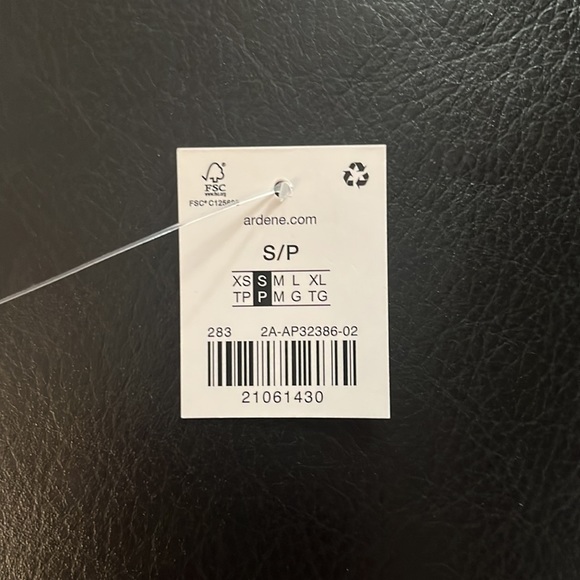 Tank Top, Flower Pattern - Picture 4 of 4